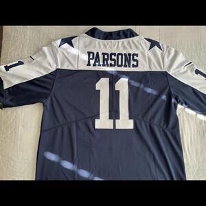 Nike Dallas Cowboys Micah Parsons Jersey MEDIUM (New with Tags)